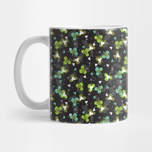 Happy Green Clover Leaves Art Pattern II Mug